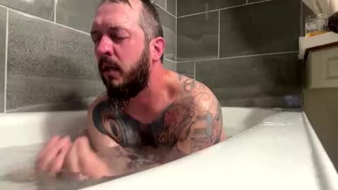 kittmatt31 online show from May 2026 01:12:02 AM