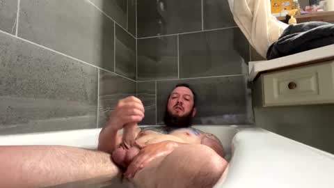 kittmatt31 online show from June 2026 01:28:02 AM
