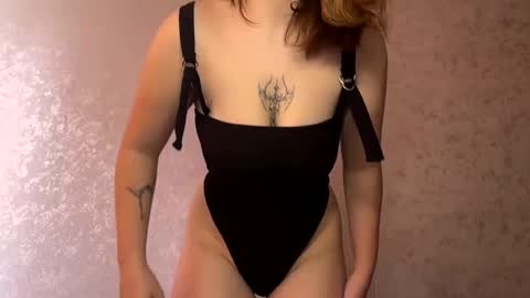 kitty_4you online show from February 2025 07:26:02 AM