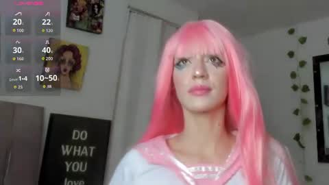  KITTY online show from July 2026 09:02:01 PM