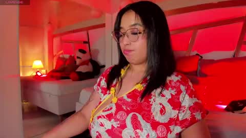 Kitty  online show from May 2026 07:49:02 AM