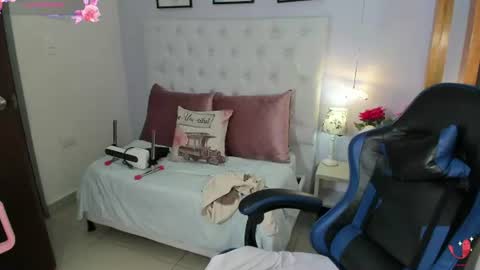 Kitty Kayo online show from July 2026 03:48:01 AM