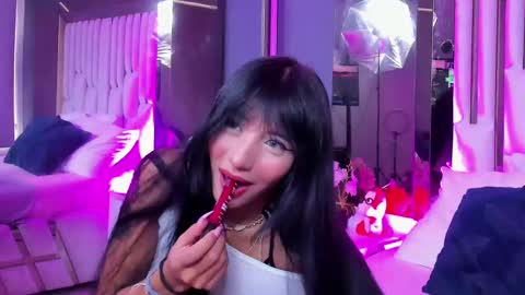 kitty online show from February 2025 07:36:01 PM