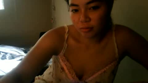 Snapshot of kitty_fussy chatting on May 2026 12:41:02 AM kitty_fussy online show from May 2026 12:41:02 AM