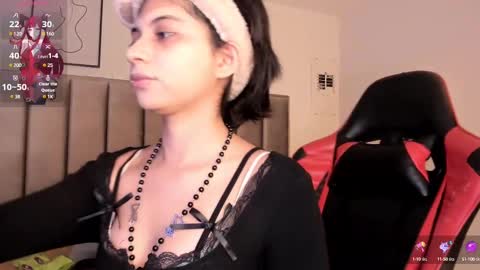 Snapshot of kitty_gang chatting on February 2025 02:36:02 AM Camila online show from February 2025 02:36:02 AM