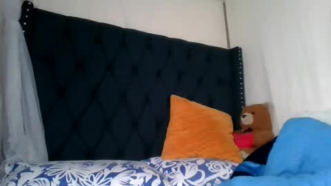 kitty_kerry online show from July 2026 08:27:01 PM