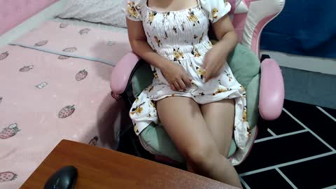 Kate online show from December 2024 06:02:01 PM