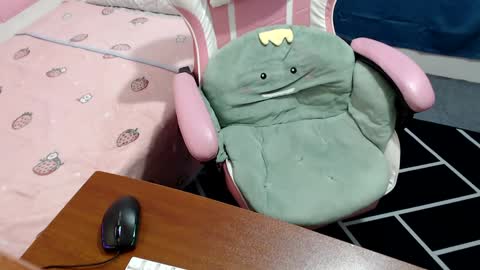 Kate online show from December 2024 10:41:02 PM