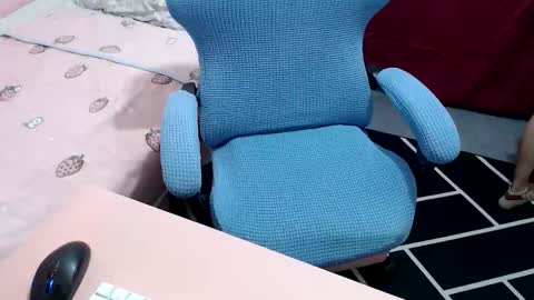 Kate online show from February 2026 08:27:01 PM