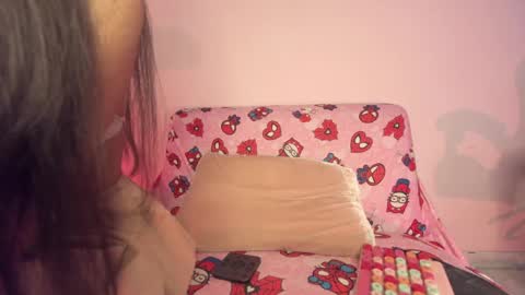 kitty_kryss online show from May 2026 01:06:01 PM
