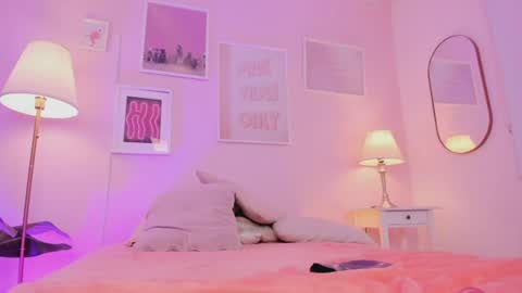 kitty_lulu_ online show from June 2026 04:50:02 AM