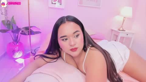 kitty_lulu_ online show from July 2026 04:40:01 AM