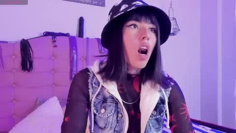 Snapshot of kitty_matias_ls chatting on February 2026 08:50:01 PM kitty_matias_ls online show from February 2026 08:50:01 PM