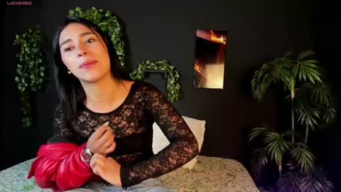 kitty_milan2 online show from July 2026 05:04:01 PM