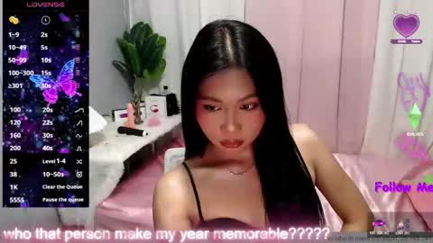 kitty for you online show from November 2025 09:51:02 AM