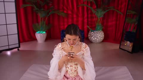 Snapshot of kittycaitlin chatting on October 2025 05:24:02 PM Katya online show from October 2025 05:24:02 PM