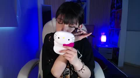 kittyhouse_hs online show from September 2025 09:39:02 PM
