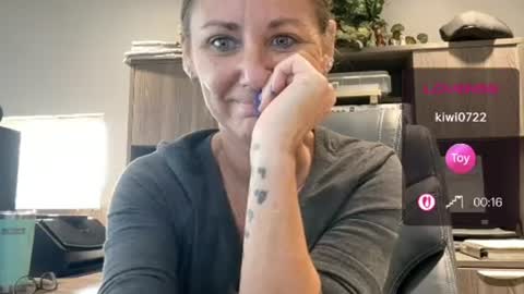 kittykattlove2 online show from July 2026 02:32:02 PM
