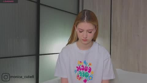 Snapshot of kittyloffe chatting on February 2025 04:05:02 AM Monika online show from February 2025 04:05:02 AM