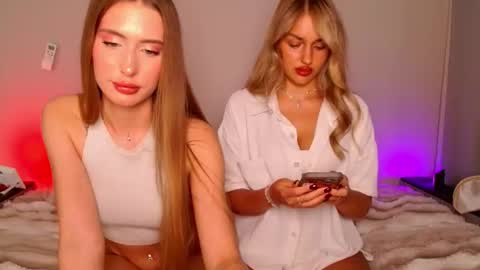 Mona  Sophia online show from July 2026 03:03:02 PM