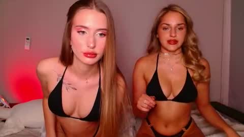 Mona  Sophia online show from July 2026 04:00:02 PM