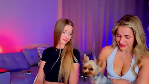 Mona  Sophia online show from July 2026 03:54:02 PM
