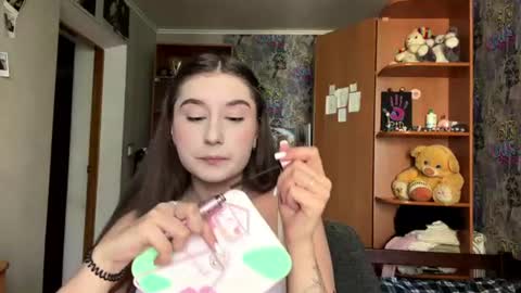 Molly online show from July 2026 10:29:01 AM