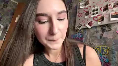 Molly online show from July 2026 11:17:02 AM