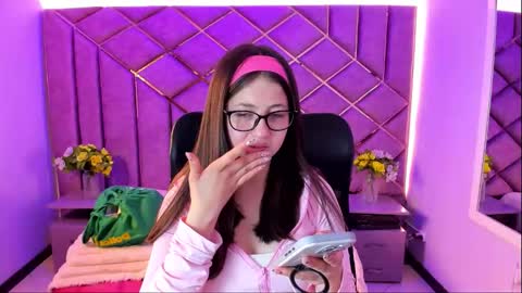 Sarah online show from June 2026 01:57:01 PM
