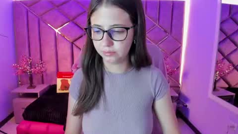 Sarah online show from June 2026 02:38:01 PM