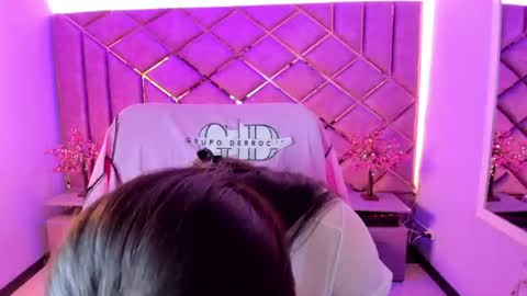 Sarah online show from July 2026 01:50:01 PM
