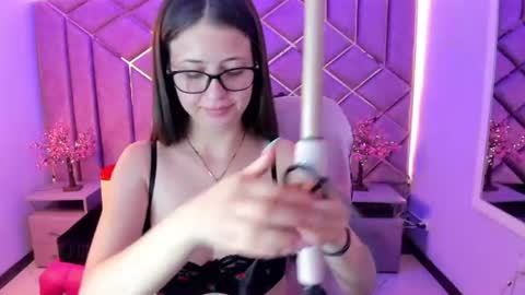 Sarah online show from July 2026 02:36:01 PM