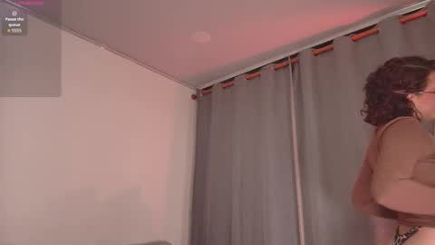 Snapshot of kittysophie_ chatting on March 2026 12:16:01 AM Sophie online show from March 2026 12:16:01 AM