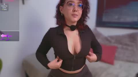 Sophie online show from May 2026 01:27:02 PM