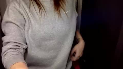 Snapshot of kittysub6969 chatting on November 2025 05:28:02 AM Kitty Sub online show from November 2025 05:28:02 AM