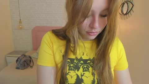  K I T T  Y  online show from April 2026 12:40:01 PM