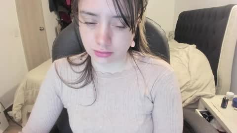Snapshot of kittywantslove23 chatting on April 2026 11:17:01 PM kittywantslove23 online show from April 2026 11:17:01 PM