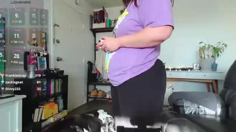 Kittyymaze online show from December 2024 05:43:01 PM