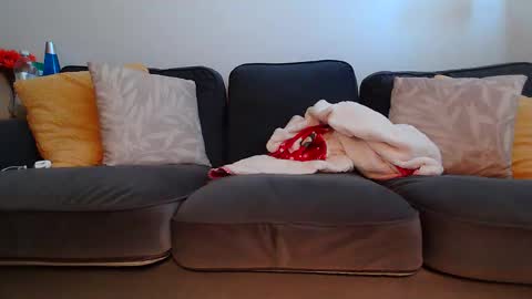 Kittyymaze online show from December 2025 01:40:02 PM