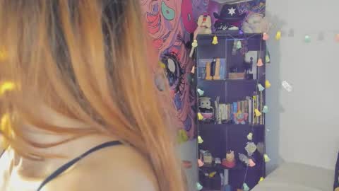 Kitty Zen online show from November 2025 05:15:02 PM