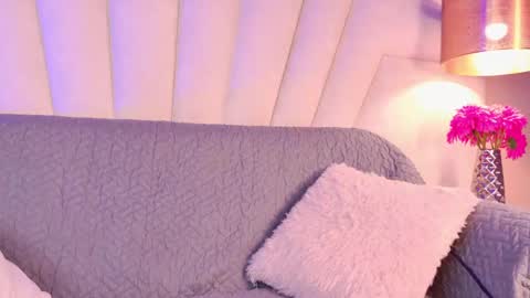 Kitty Hill online show from May 2026 05:36:01 AM