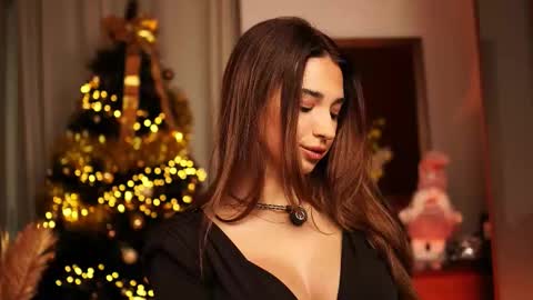 Snapshot of kity_sweet chatting on December 2025 09:11:01 PM Erika online show from December 2025 09:11:01 PM