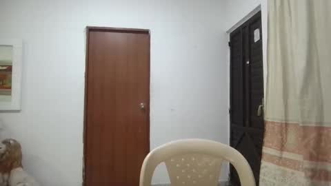 Snapshot of kitybigboobsx chatting on February 2025 02:16:01 AM kity boobsx online show from February 2025 02:16:01 AM