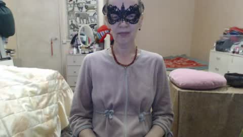 KiuminBerry online show from July 2026 03:03:01 PM
