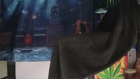 kiveuxmakeu online show from March 2025 08:48:02 AM