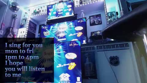 kiveuxmakeu online show from November 2025 08:11:01 PM