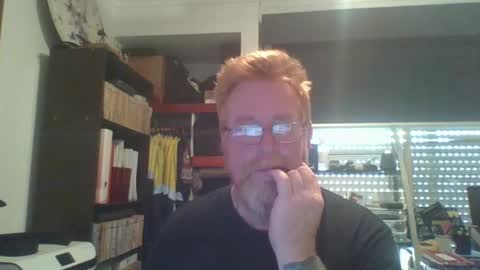 kiwi_boss61 online show from January 2025 12:45:01 AM