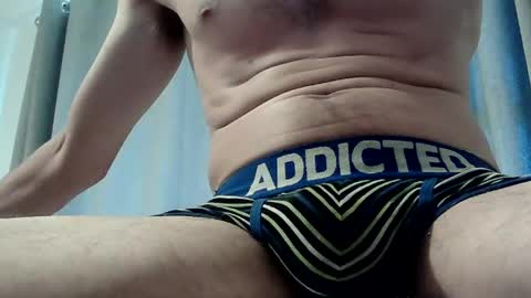 Snapshot of kiwibulge123 chatting on March 2025 03:08:02 AM kiwibulge123 online show from March 2025 03:08:02 AM