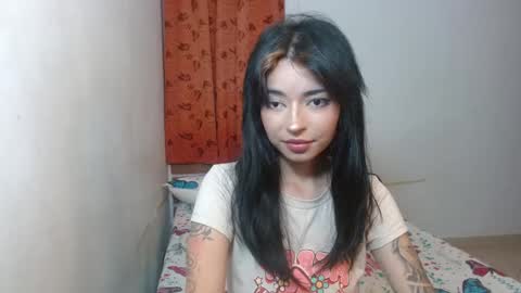 Snapshot of kiyusweetcrazy chatting on October 2025 02:01:02 AM kiyu online show from October 2025 02:01:02 AM