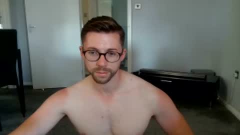 kkezzy online show from July 2026 03:59:01 PM